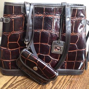 Dooney & Bourke Handbag
